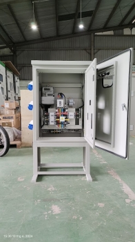 Tủ điện thi công